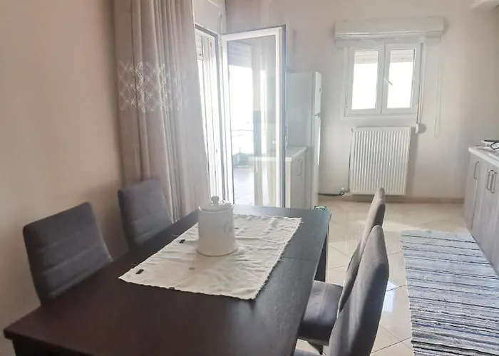 Summer Blossom Apartment